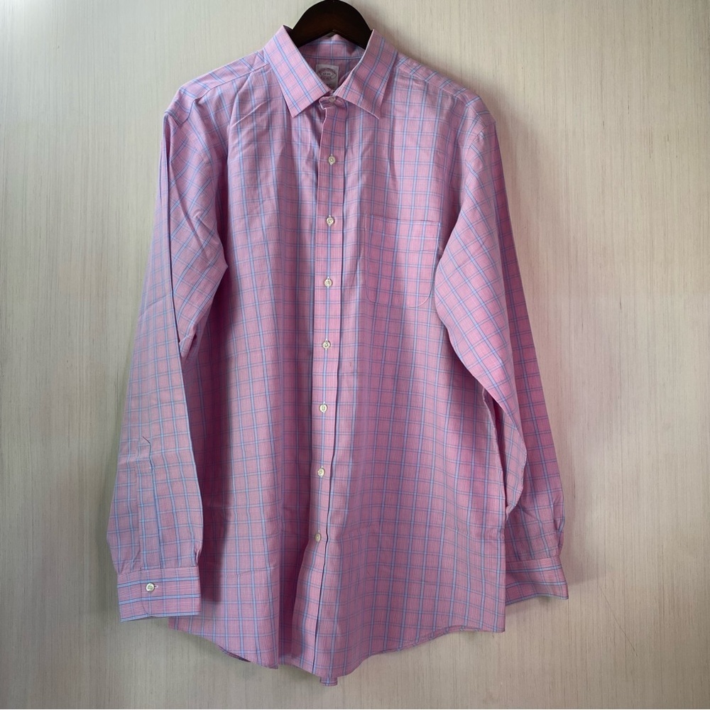 Brooks Brothers Men's Regular Fit Long Sleeve Button Up Supima Cotton Pink 17-37